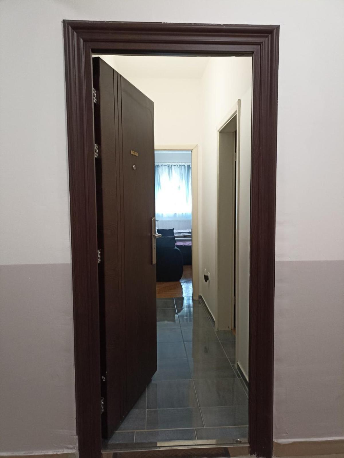 Apartments Tepic Баня Лука Екстериор снимка