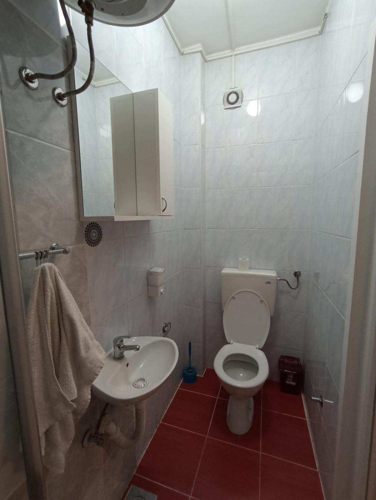 Apartments Tepic Баня Лука Екстериор снимка